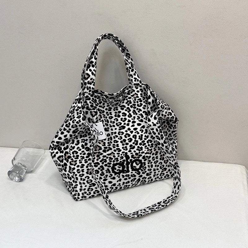Alo Yoga Tranquility Tote Bag - White