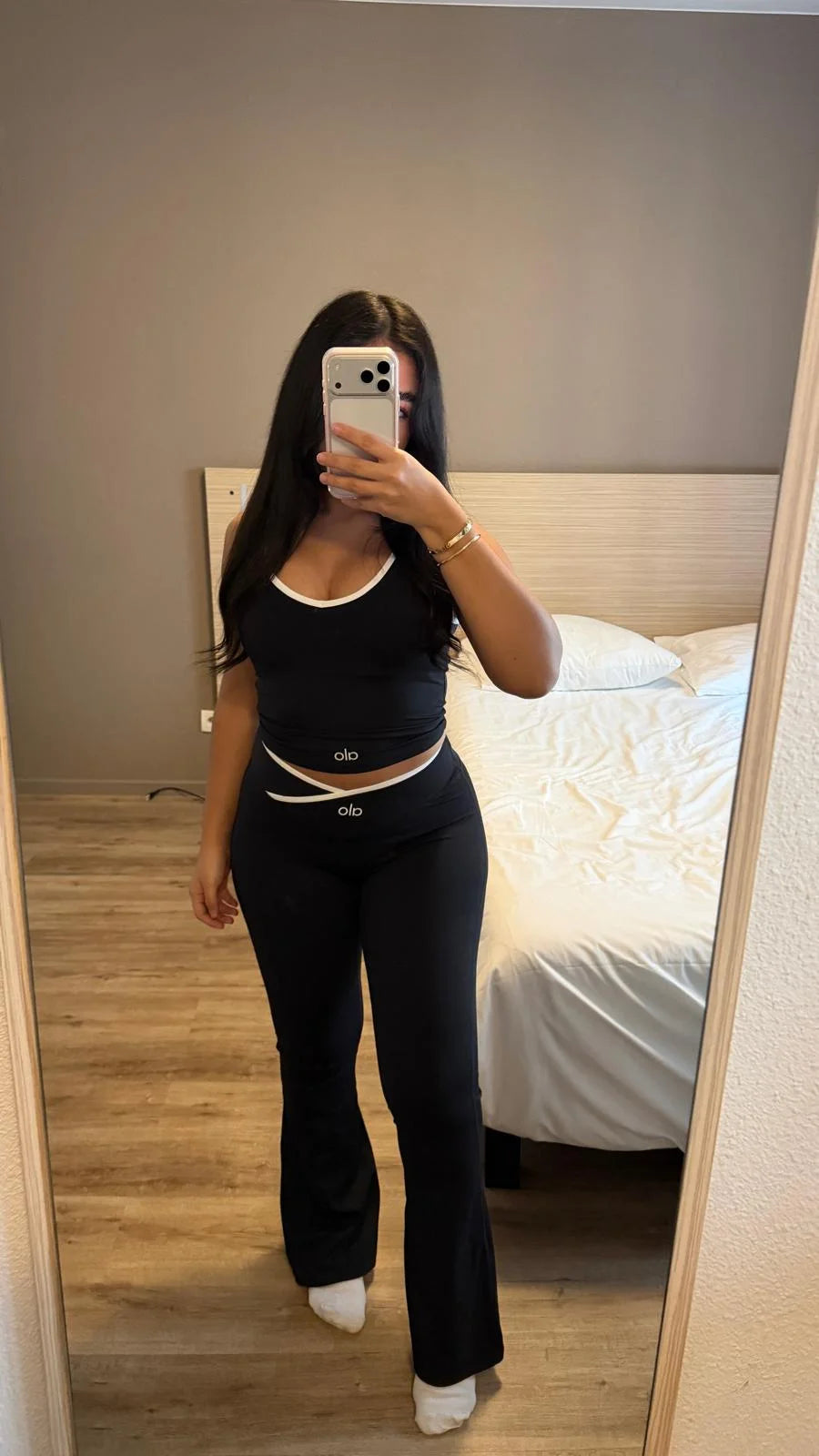 Alo Yoga V-Waist Set