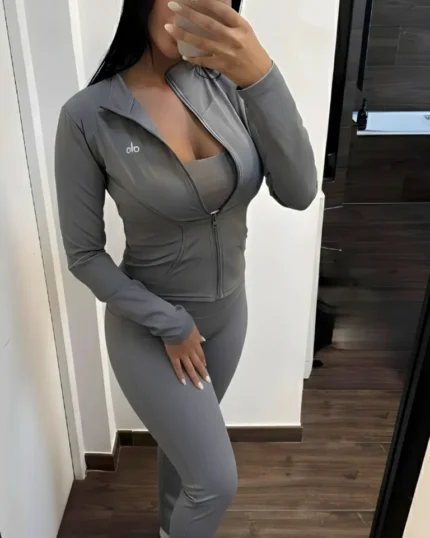 Ensemble femme fitness 3 pièces gris style Alo Yoga