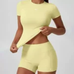 Alo Yoga Airlift Tshirt + Short – Image 2